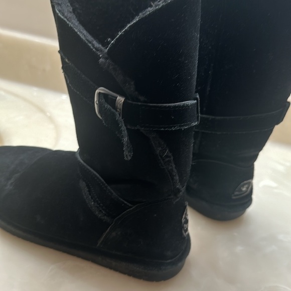 Black Bearpaw boots size 6 - Picture 3 of 7